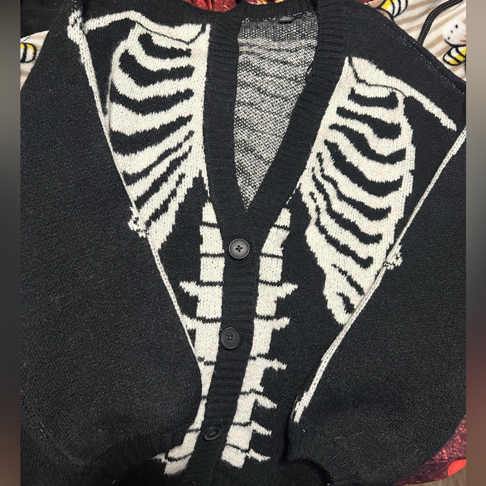 AE Whoa So Soft Skeleton Cardigan sz small